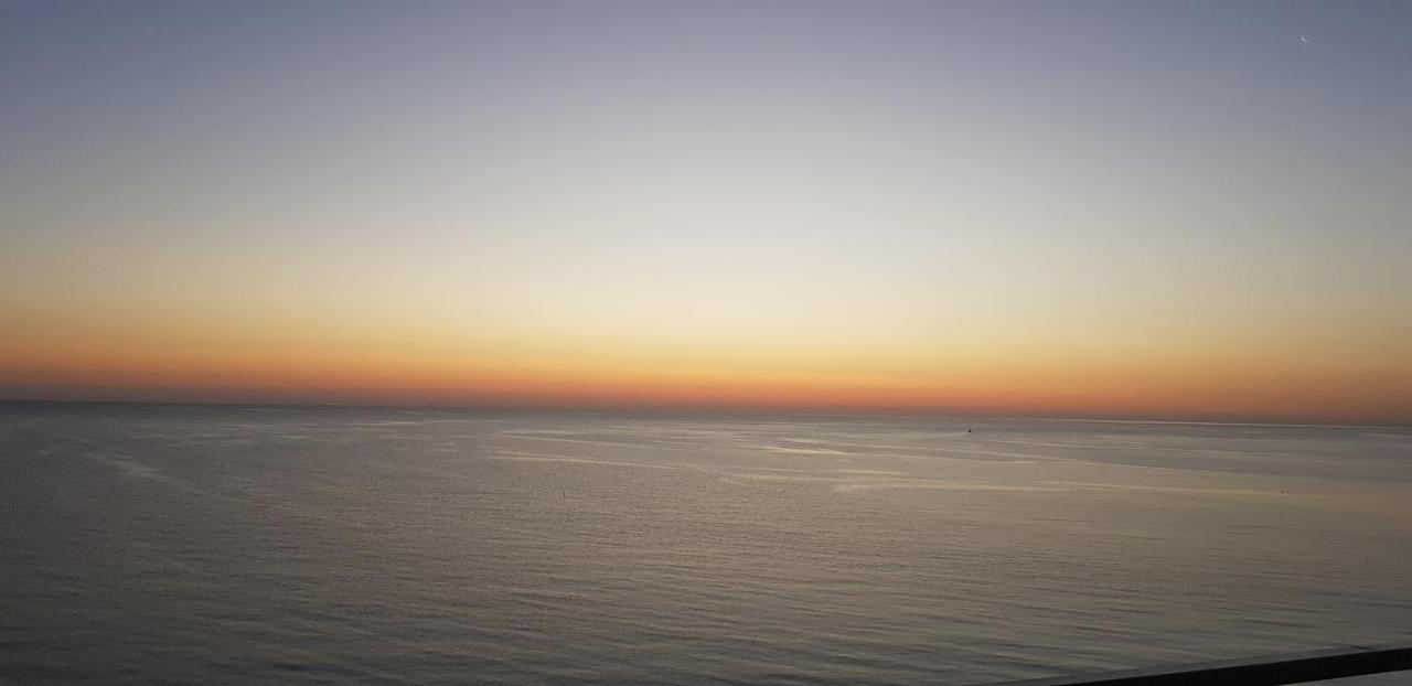Sul Mare... Apartman Misano Adriatico Kültér fotó