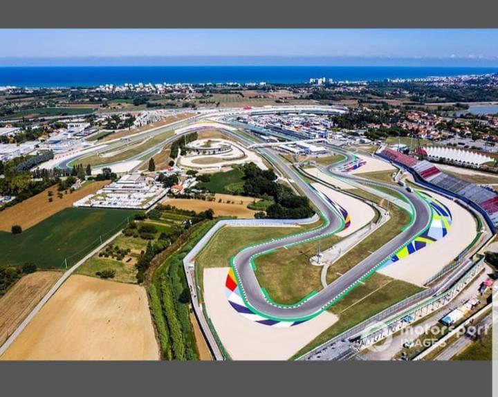 Sul Mare... Apartman Misano Adriatico Kültér fotó
